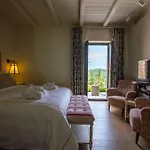 Alistos Hotel