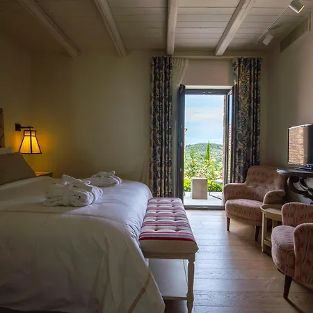 Alistos Hotel
